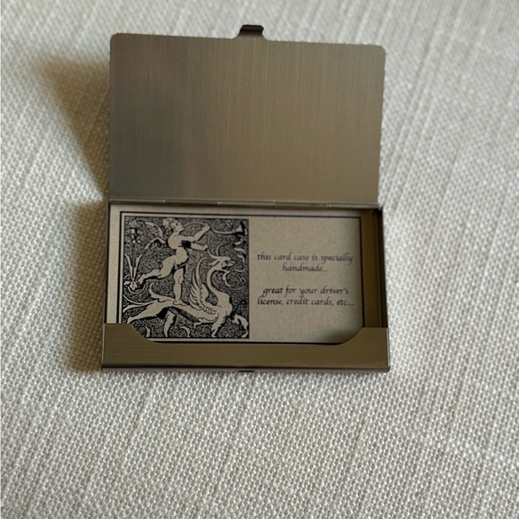 Vintage Dog Design Silver Business Card Holder - Picture 3 of 4